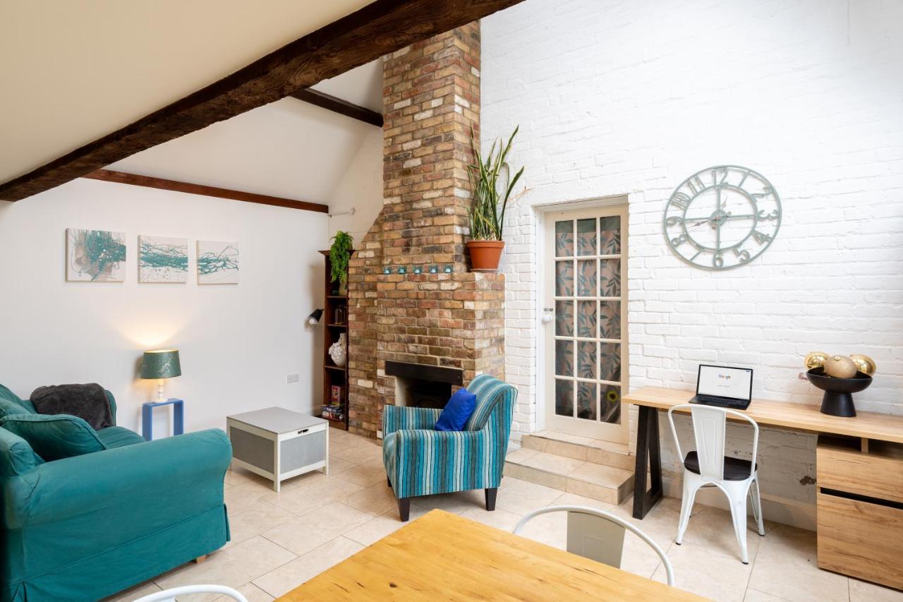 Colthorn Farm Cottage By Aryas Properties - Oxford Exterior foto